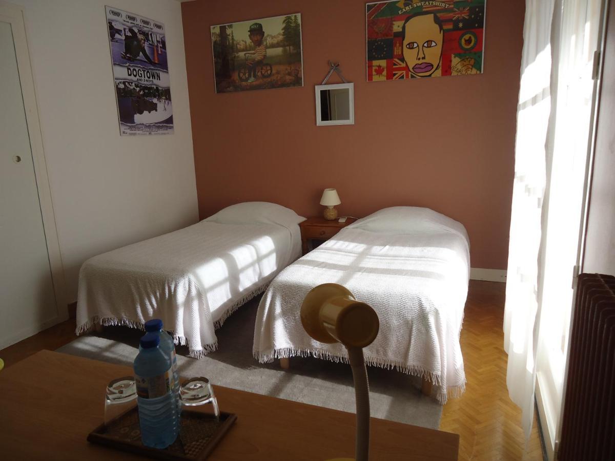 A La Cerisaie Bed and Breakfast Carignan-de-Bordeaux Eksteriør billede