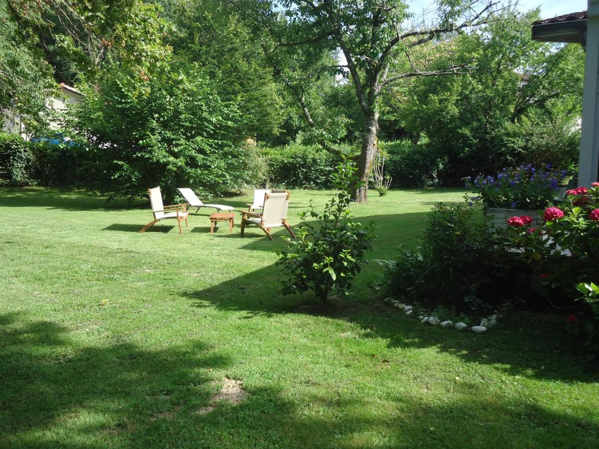 A La Cerisaie Bed and Breakfast Carignan-de-Bordeaux Eksteriør billede